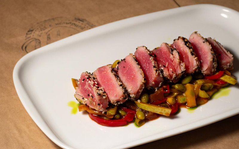 Татаки из тунца